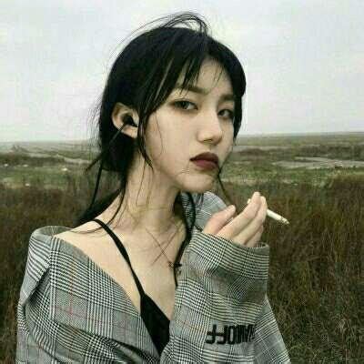 复古风女生头像超拽霸气
