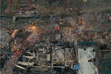 温州民房煤气爆炸，救援陷入困境