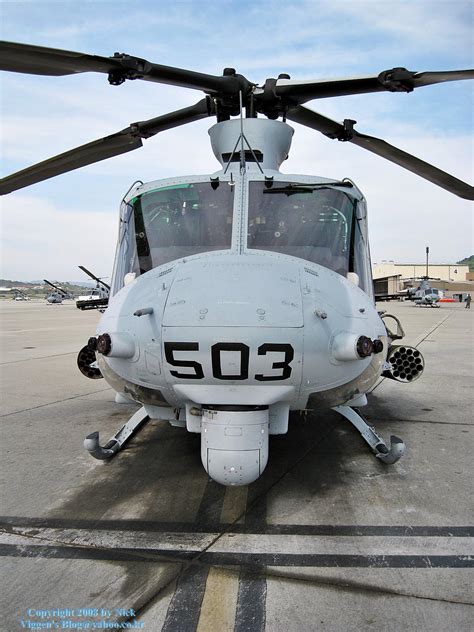 美国UH-1休伊直升机_360百科