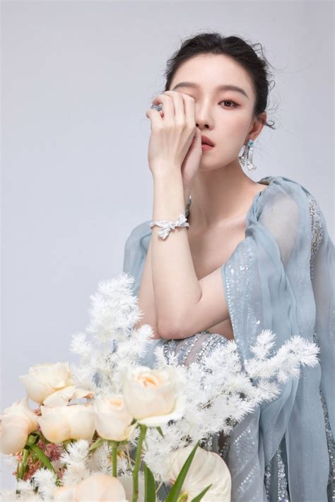 倪美诗图片