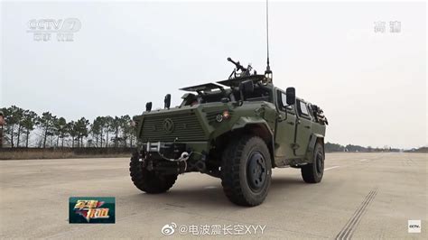 北京车展最受瞩目的车型第三代东风猛士战车上场，重3.8吨太霸气-新浪汽车