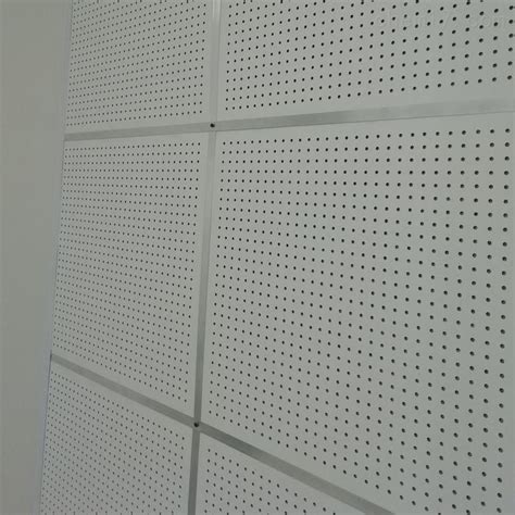墙面穿孔石膏吸音板_穿孔硅酸钙隔音板-廊坊巨拓建材有限公司