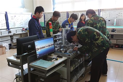 中级维修电工实训考核装置,维修电工实训台,维修电工实训设备-上海茂育公司