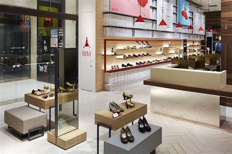 女鞋专卖店设计_美国室内设计中文网