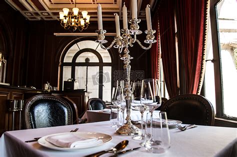 高级的西餐厅总是面面俱到的不仅给予顾客味蕾上的享受|空间|室内设计|豹隐爱设计 - 原创作品 - 站酷 (ZCOOL)