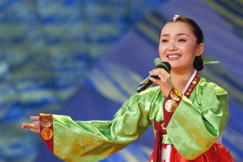 朝鲜族舞蹈都有哪些基本步伐吗？_腾讯视频