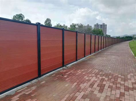 木塑围挡案例3-惠州市欣源模块化建材有限公司