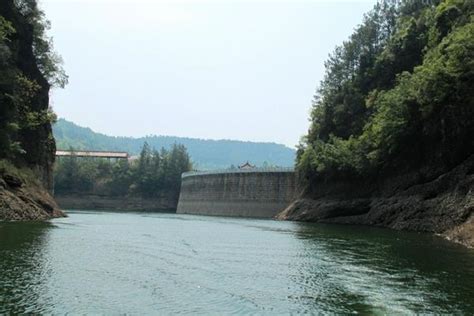 杨湖山水动态:项目的杨家桥水库已经打造好了哟，有时间就可以去逛一下-安顺安居客