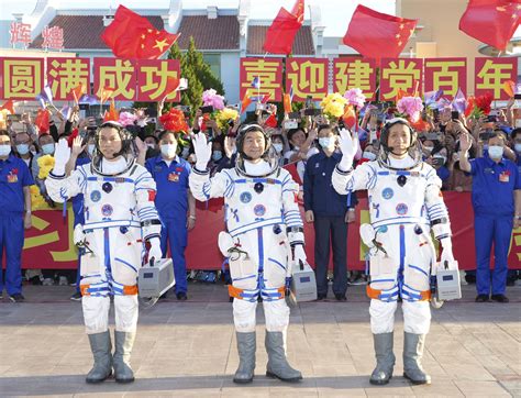 神舟十二号3名航天员顺利进驻天和核心舱_中国载人航天官方网站