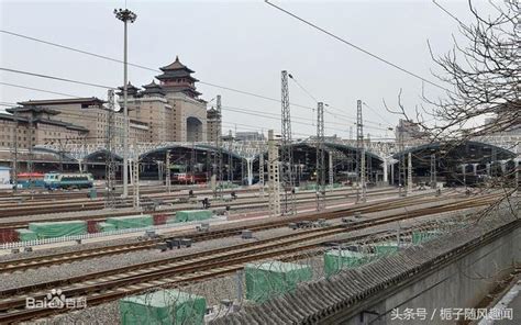北京火车站 夜景高清图片下载_红动网