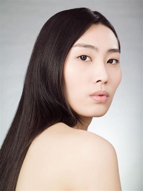 美女模特图片-中国美女化妆中素材-高清图片-摄影照片-寻图免费打包下载