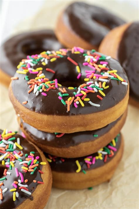 Easy Chocolate Frosted Donuts — Del