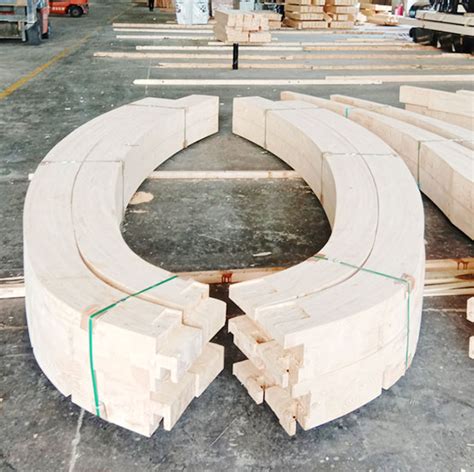 一种用于浇筑弧形梁的可调角度弧形梁模板的制作方法