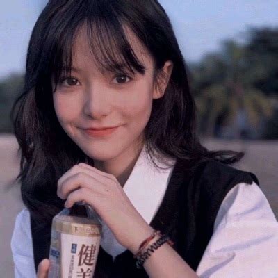 女生甜美女孩头像图片
