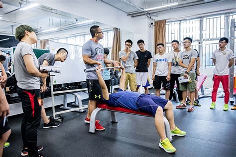 北京卓越健身学院-私教培训-健身教练培训-功能性培训-私人健身教练培训-在线问答