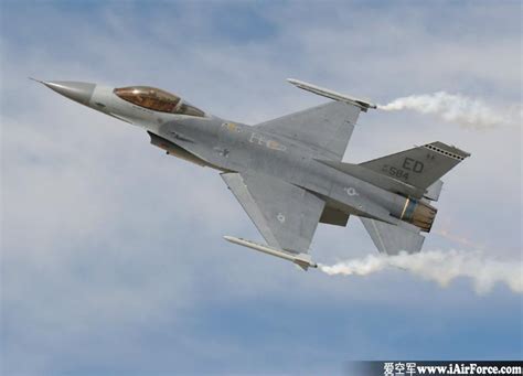 F-16 战隼 战斗机 (Fighting Falcon) - 爱空军 iAirForce
