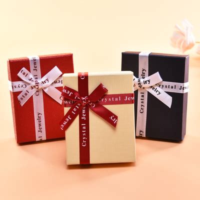龙门宝山红茶礼盒包装设计案例欣赏 - 品牌设计案例 - 郑州勤略品牌设计有限公司