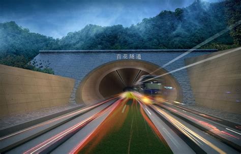 国内首条有轨电车山岭隧道贯通-有驾