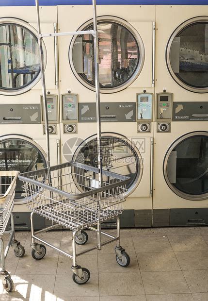 开干洗店需要什么设备和手续-开店邦