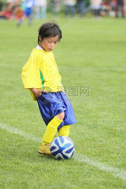 日本的足球运动员高清图片下载-正版图片507559414-摄图网