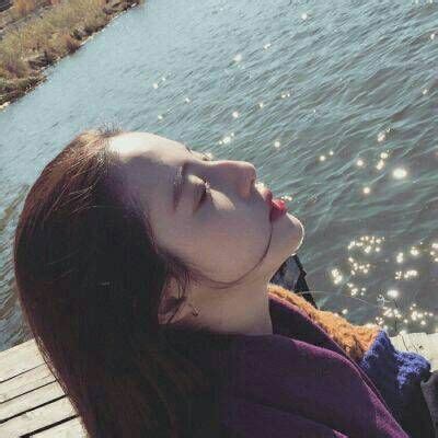 温柔忧郁头像女生