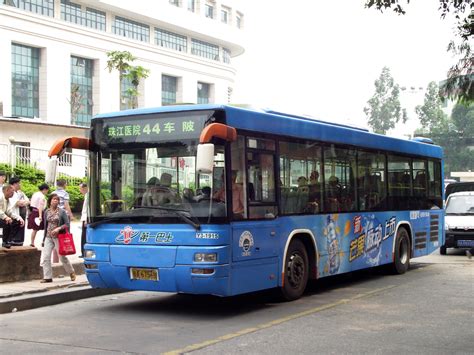 杭州28路公交车身广告资源介绍！_新闻资讯_去吆喝户外广告交易平台