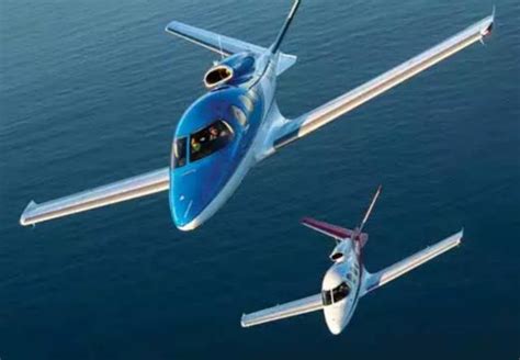西锐愿景SF50公务机喜获美国FAA认证 - 民用航空网