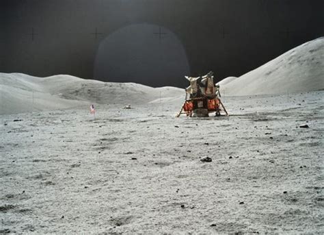 NASA公布8400多张登月照片，还敢质疑阿波罗计划么？_文化课_澎湃新闻-The Paper