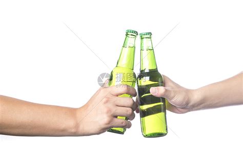 手拿啤酒图片