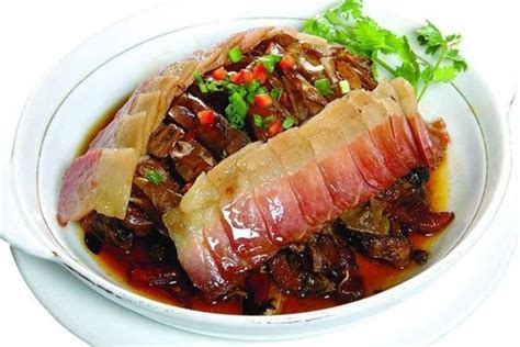 湖南十大湘菜排行榜：九嶷山兔上榜 第二是剁椒鱼头 - 排行榜345