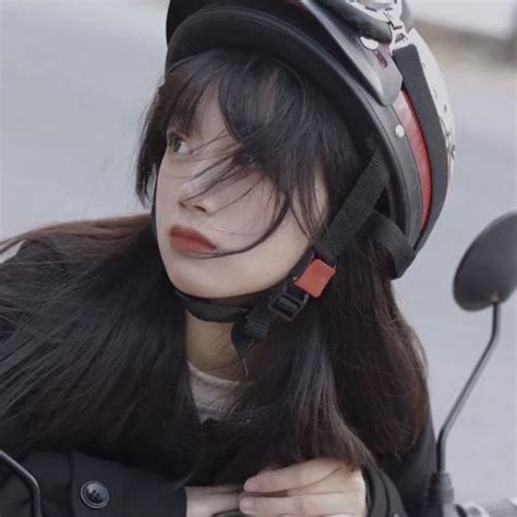 温柔女生头像小众ins