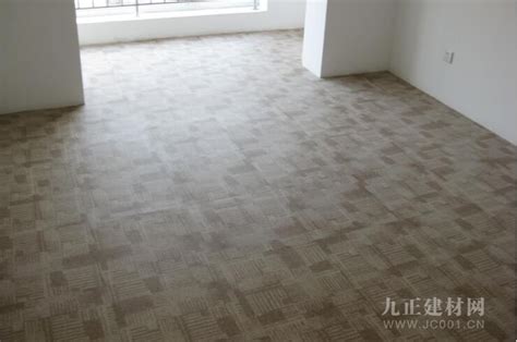 石塑地板价格多少钱一平方？-中国木业网