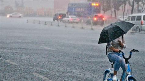 中央气象台发暴雨蓝色预警：湖南西北部等地局地有大暴雨-民生-长沙晚报网