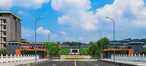 四川农业大学的雅安校区和成都校区的差别在哪里-百度经验