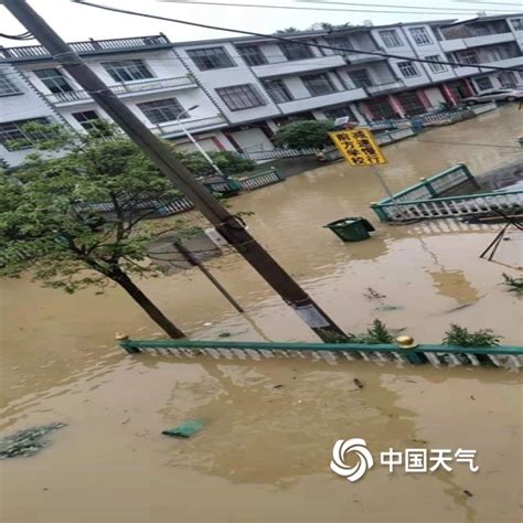 江西遭遇持续性强降雨 南昌上饶等地洪涝灾害严重-图片频道