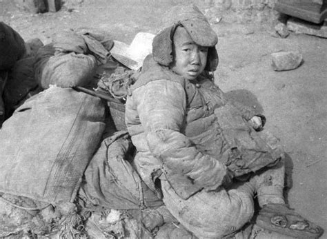 1951年初的大瑶山天气寒冷，致使一万多名土匪饥寒交迫投降自新_凤凰网视频_凤凰网