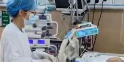 父亲捐献器官挽救5人女儿懂事后立志学医_SBS暖视频-梨视频官网-Pear Video