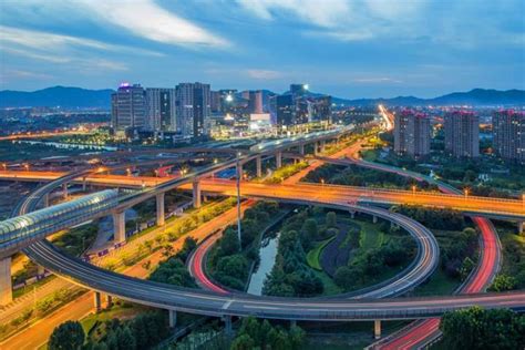 扬州邗江区：全区重大项目开工率超九成 以高效服务夯实产业发展根基_建设