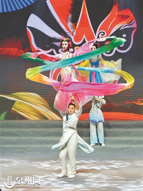 世界木偶艺术大联欢 第六届中国泉州国际木偶展演开幕式演出侧记--海丝网