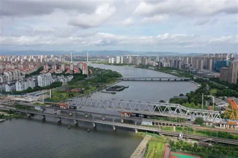起于庄桥站南侧，这座跨江特大桥雏形初现凤凰网宁波_凤凰网