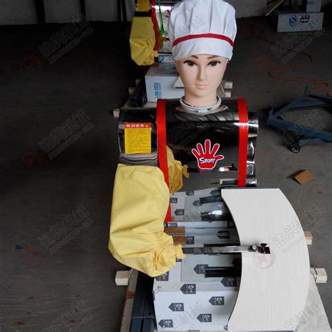 新型刀削面机器人 智能全自动刀削面机器人 商用双刀削面机器人-阿里巴巴