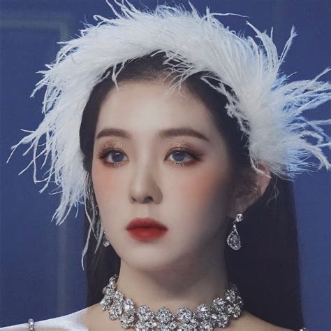 裴珠泫头像^图片