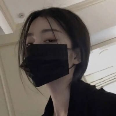 酷酷的头像甜美女生真人