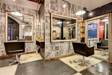 老外的理发店设计很有格调 – 米尚丽零售设计网 MISUNLY- 美好品牌店铺空间发现者