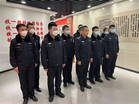 内江东兴公安组织警校实习学员到内江公安警史馆参观学习