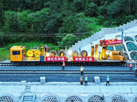 汉巴南铁路首条接触线架设成功！计划明年5月建成开通运营_四川在线