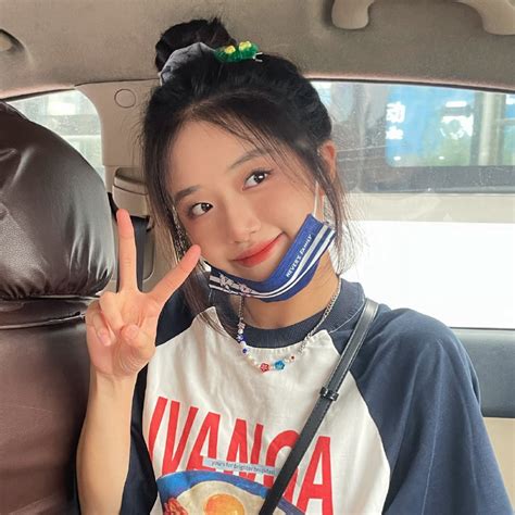 胡馨尹可二改图片