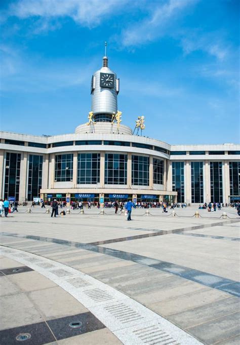 天津大学建筑设计研究院-企业快速建站-个人自助模板建站-高端网站定制设计-魔艺(UEmo)极速建站