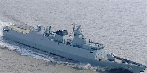 海军首款远程防空舰，号称“中华神盾”的052C，为何只建造6艘？__财经头条