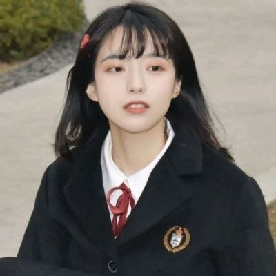 甜美女生还未出场的头像